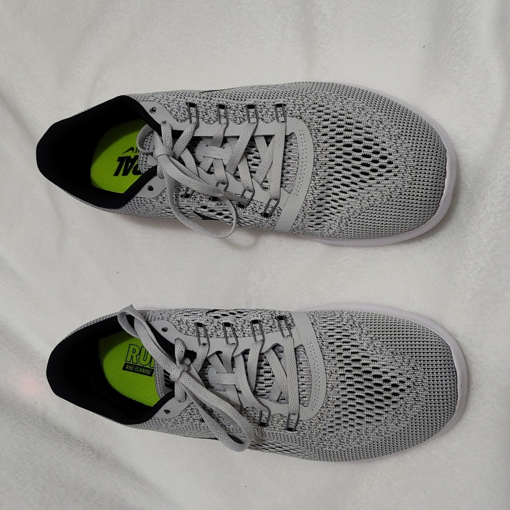 Nike Run Natural Free & Flexible Men's Running Shoe: Size: 10.5